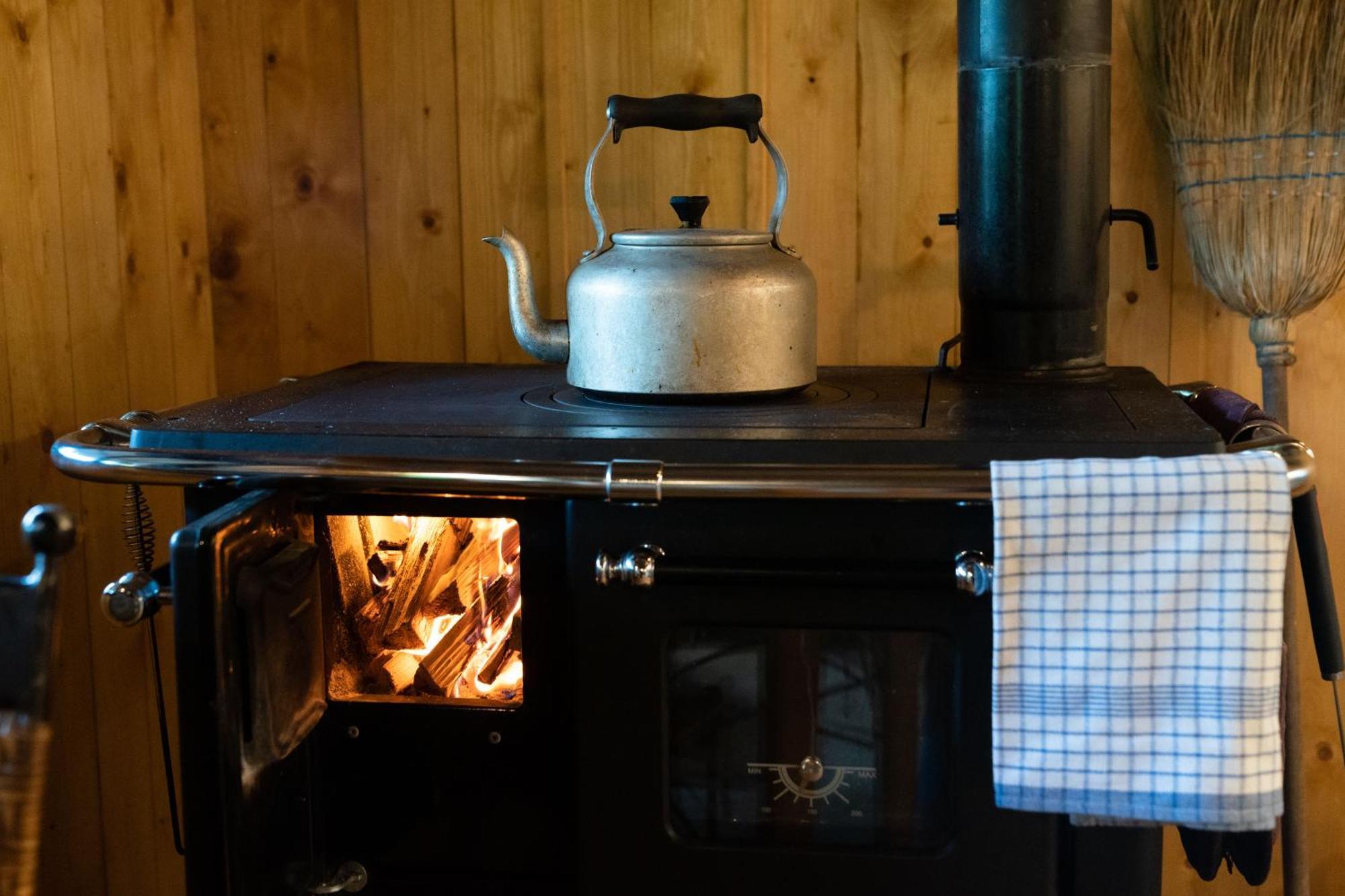Off-Grid Relaxing Getaway At The Captain'S Rest Clachan of Campsie Экстерьер фото
