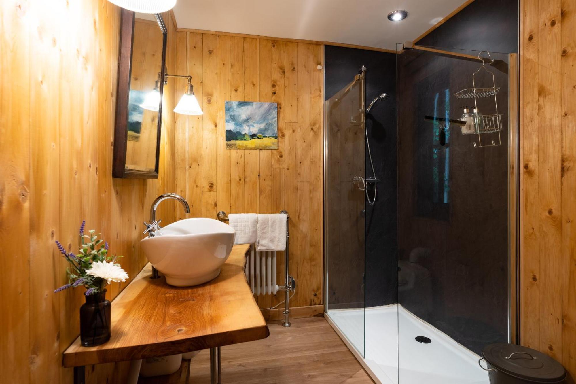 Off-Grid Relaxing Getaway At The Captain'S Rest Clachan of Campsie Экстерьер фото